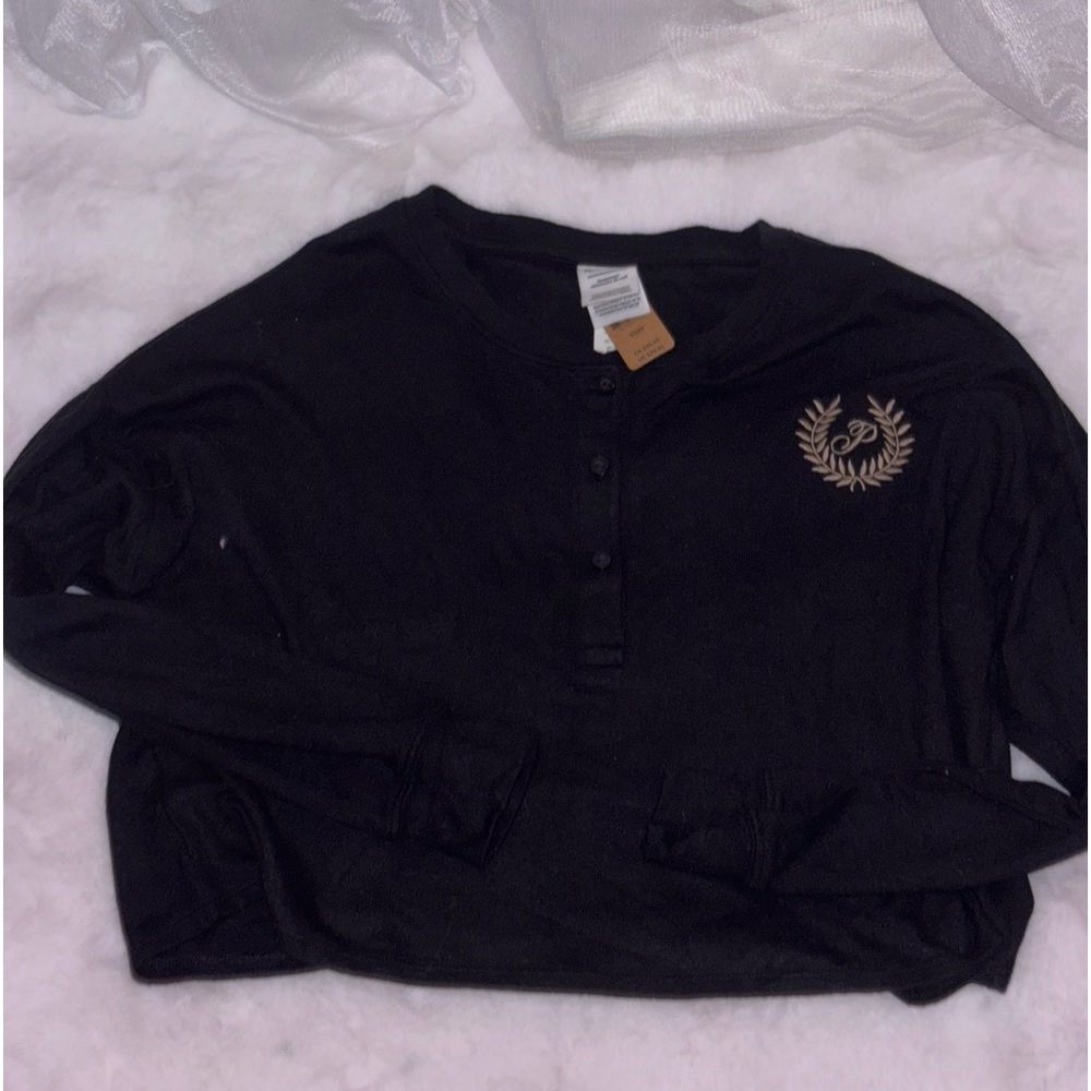 PINK black, thin long sleeve shirt